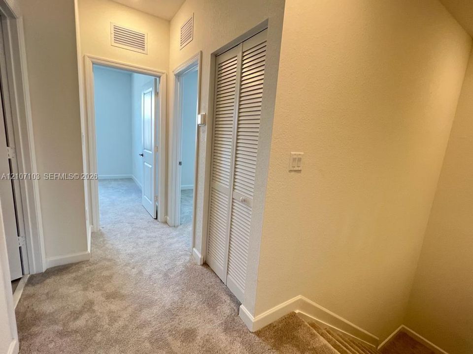 В аренду: $3,000 (3 спален, 2 ванн, 1533 Квадратных фут)