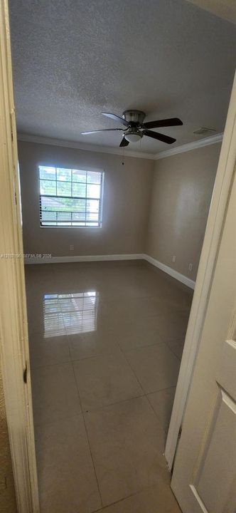 En Renta: $2,250 (2 camas, 2 baños, 925 Pies cuadrados)