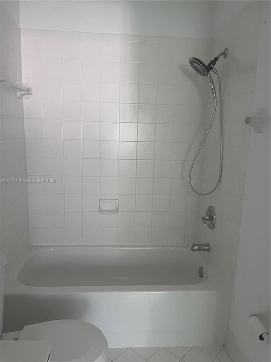 En Renta: $1,650 (2 camas, 2 baños, 815 Pies cuadrados)