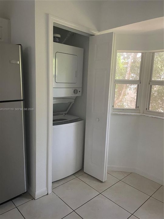 En Renta: $1,650 (2 camas, 2 baños, 815 Pies cuadrados)