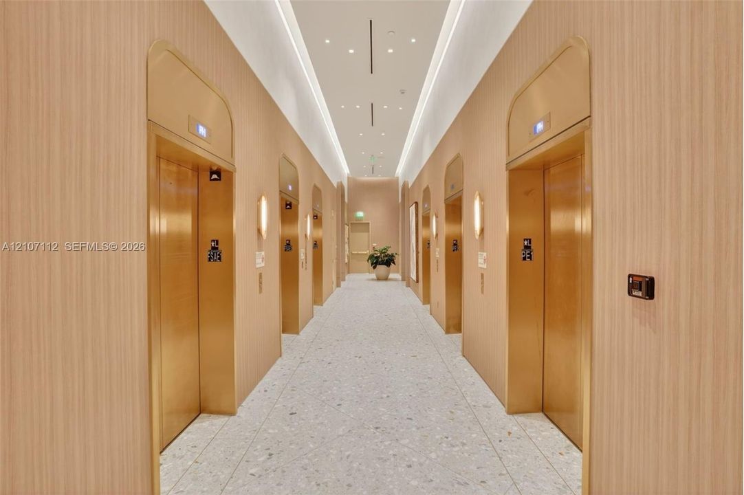 В аренду: $3,600 (1 спален, 1 ванн, 0 Квадратных фут)