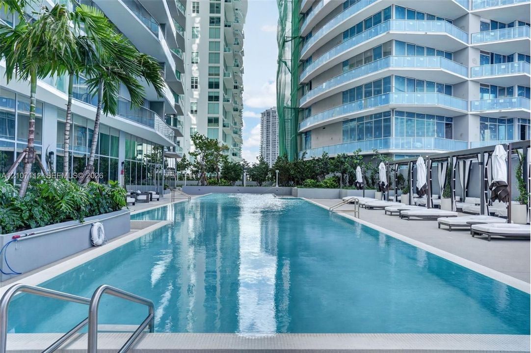В аренду: $3,600 (1 спален, 1 ванн, 0 Квадратных фут)