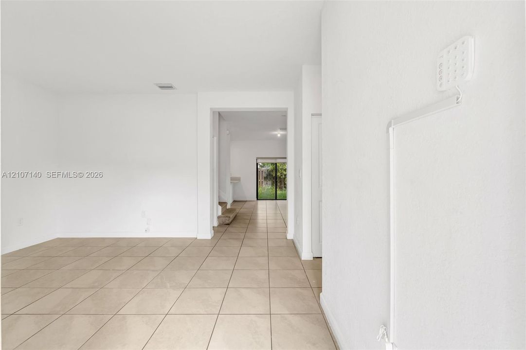 For Sale: $455,000 (3 beds, 2 baths, 1483 Square Feet)