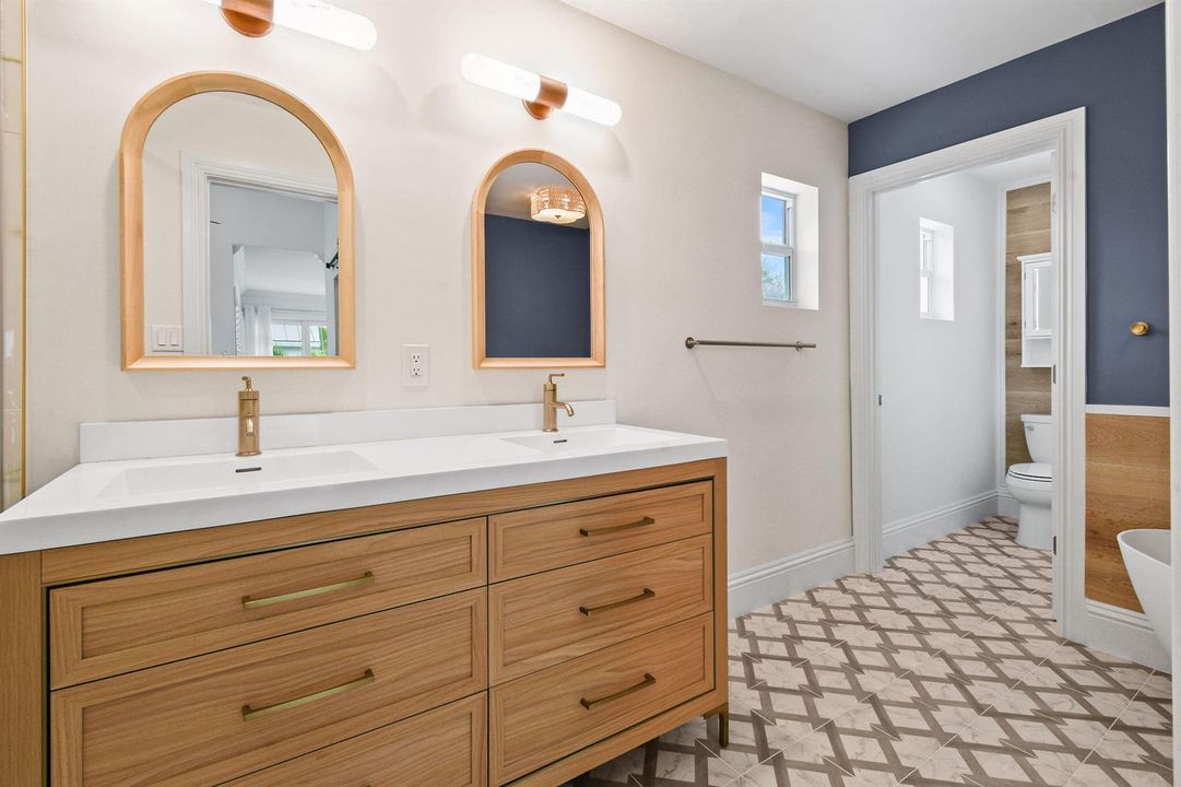 104IntracoastalCir(43)