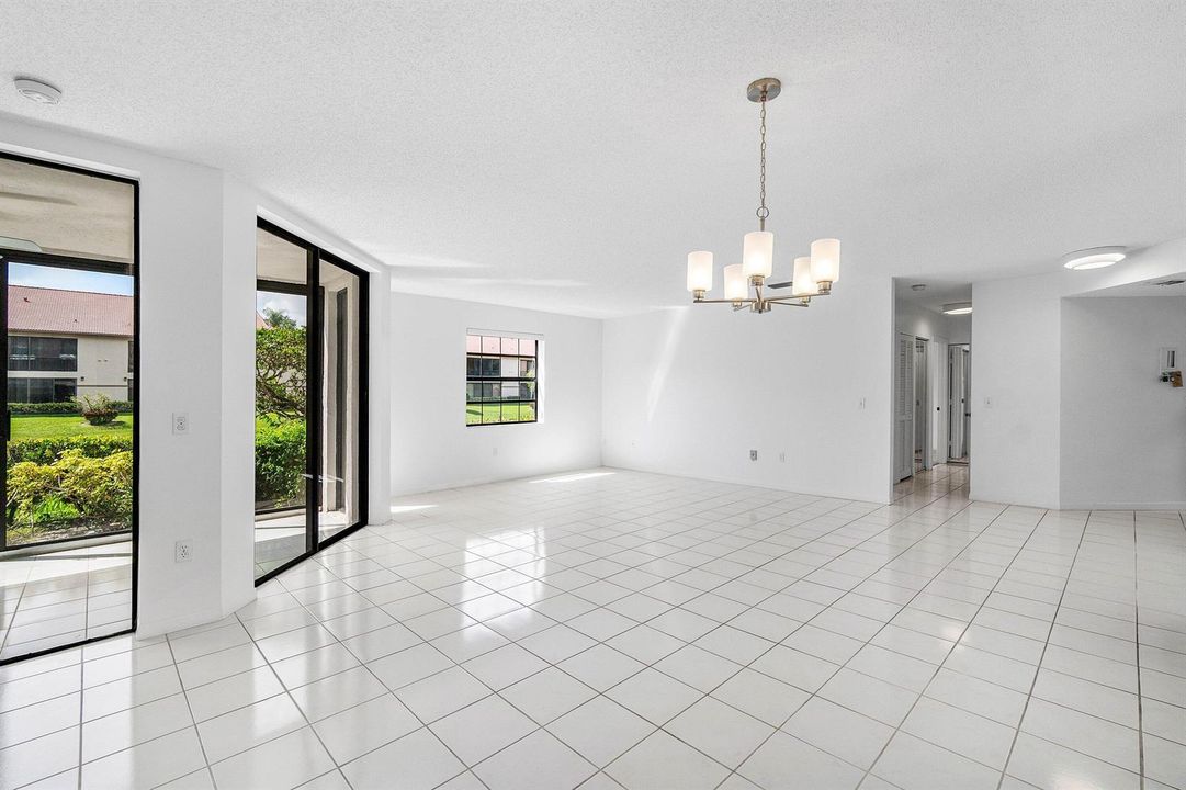 017-5188EuropaDrive-C-BoyntonBeach-FL-33