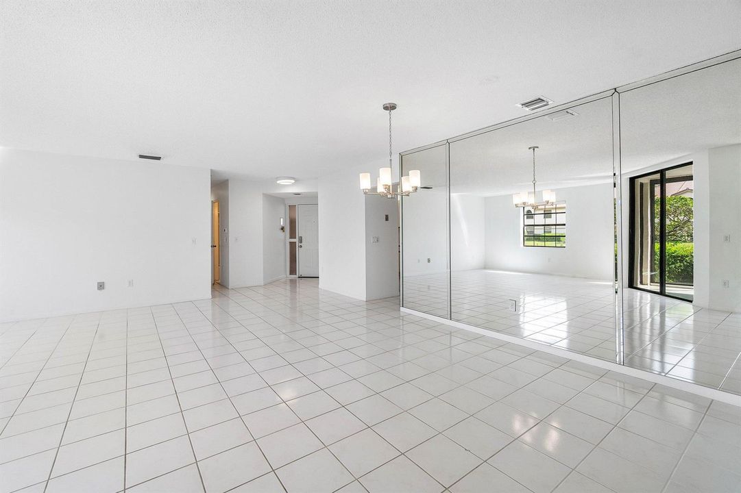 019-5188EuropaDrive-C-BoyntonBeach-FL-33