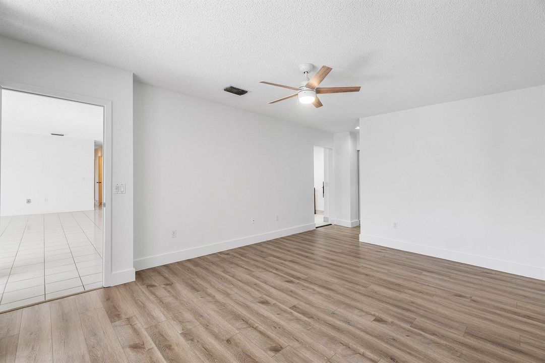 MASTER BEDROOM 2