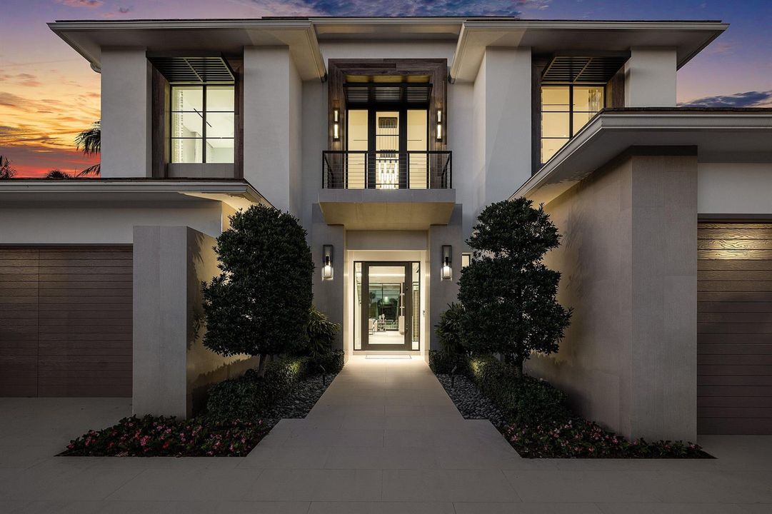 116-471RoyalPalmWay-BocaRaton-FL-33432-S
