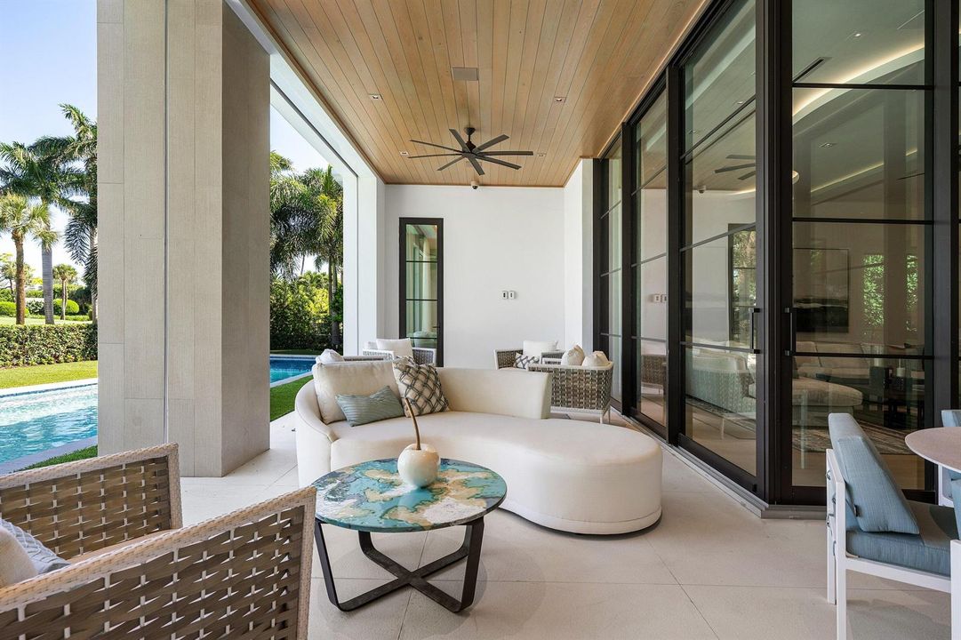 087-471RoyalPalmWay-BocaRaton-FL-33432-S