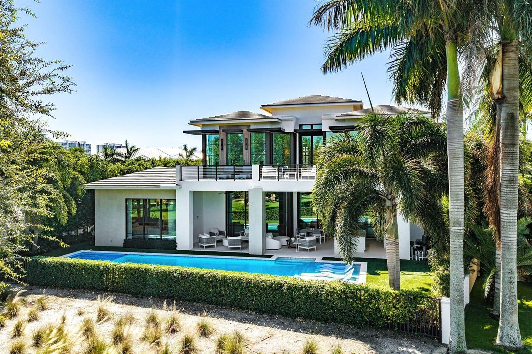 108-471RoyalPalmWay-BocaRaton-FL-33432-S