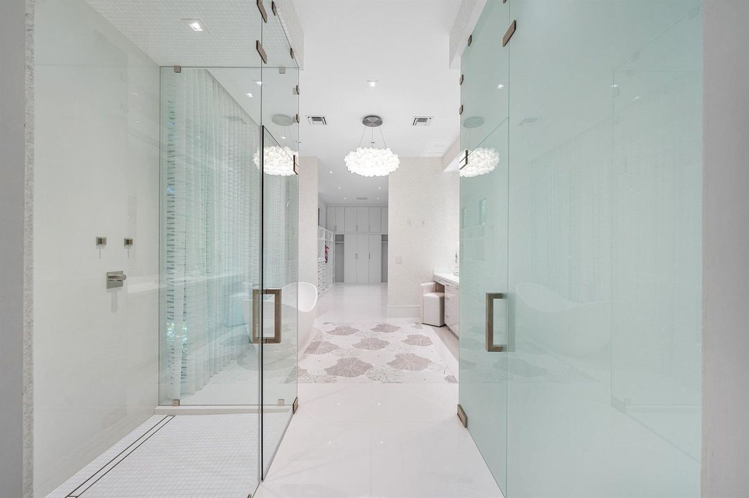 031-471RoyalPalmWay-BocaRaton-FL-33432-S