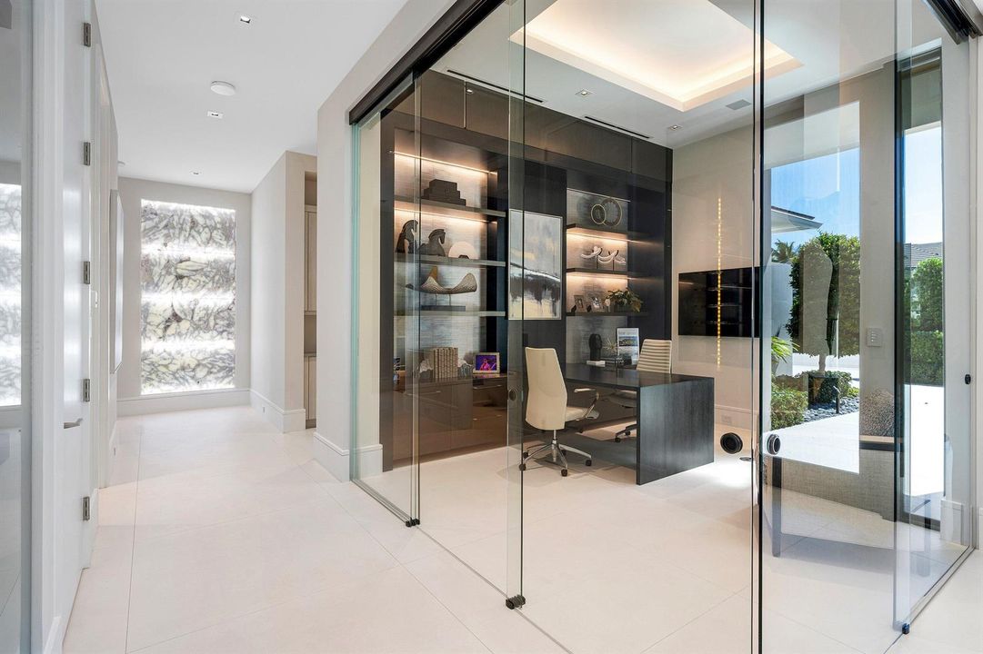 023-471RoyalPalmWay-BocaRaton-FL-33432-S