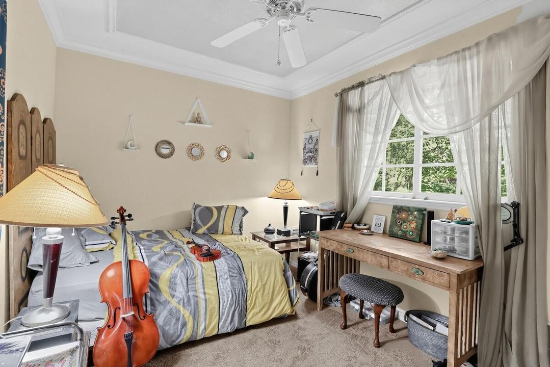 28_6918_W_Sample_Rd-Bedroom-7734