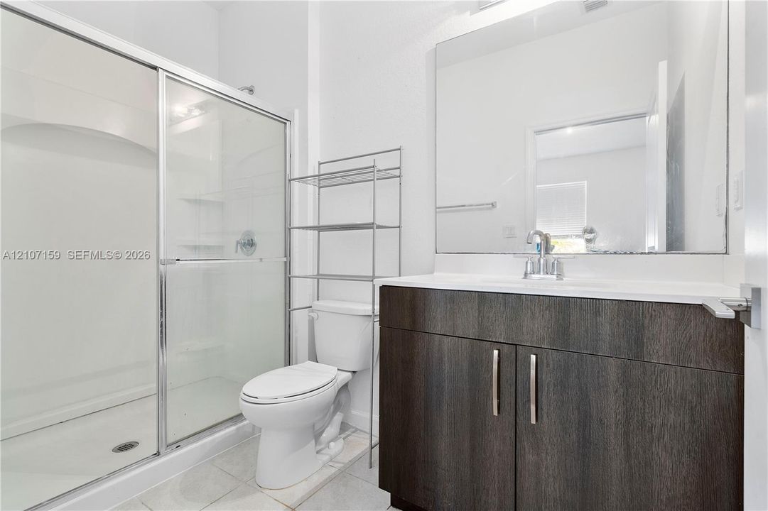 На продажу: $379,900 (3 спален, 2 ванн, 1496 Квадратных фут)