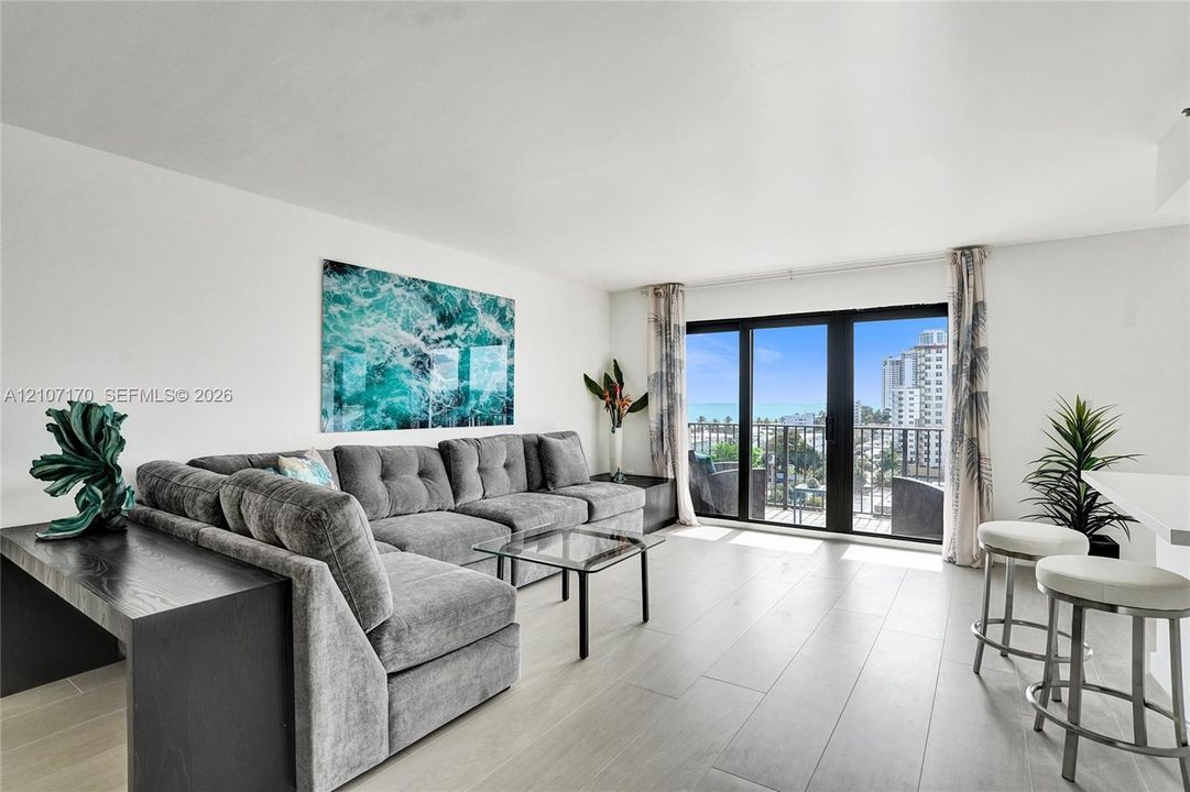 For Rent: $6,000 (2 beds, 2 baths, 1570 Square Feet)