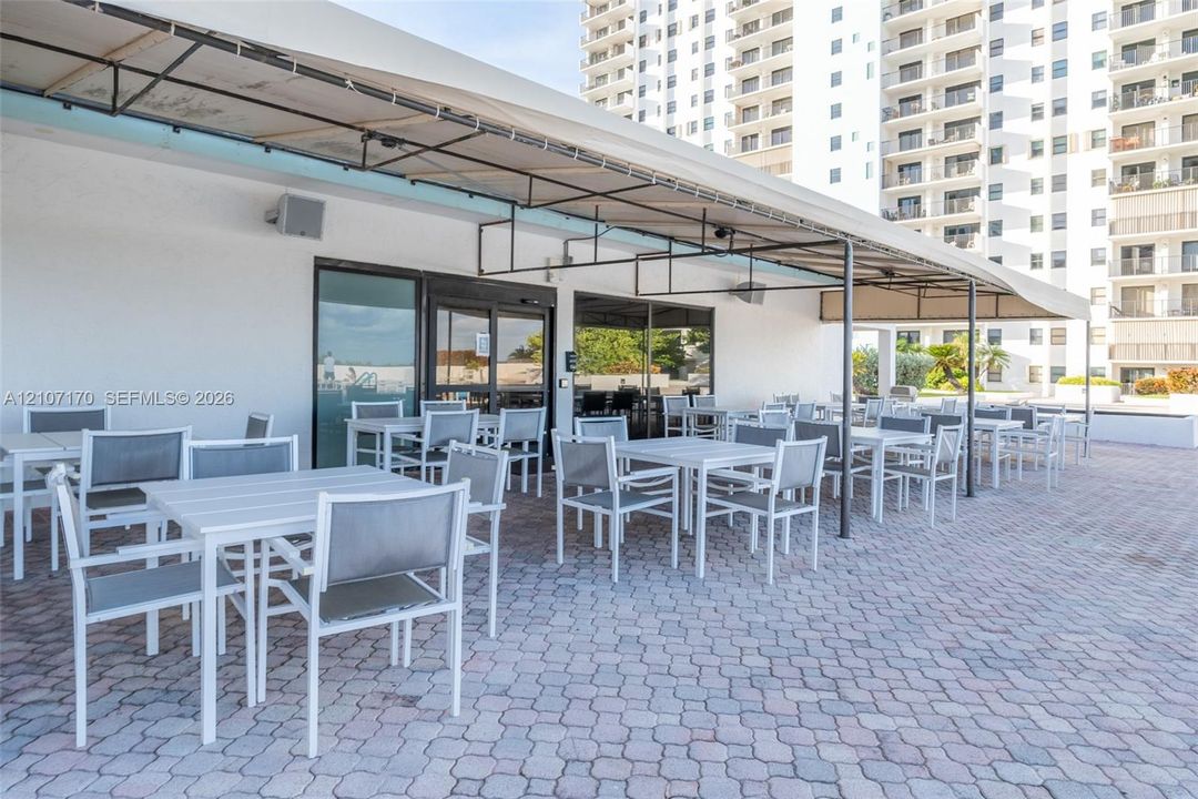 For Rent: $6,000 (2 beds, 2 baths, 1570 Square Feet)