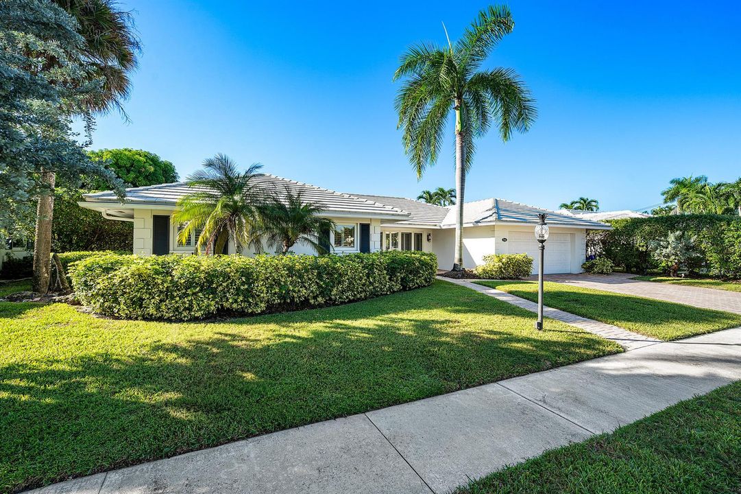 002-744PeachtreeLane-BocaRaton-FL-33486-