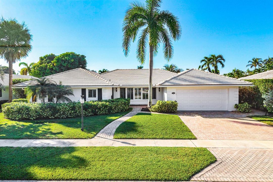 039-744PeachtreeLane-BocaRaton-FL-33486-