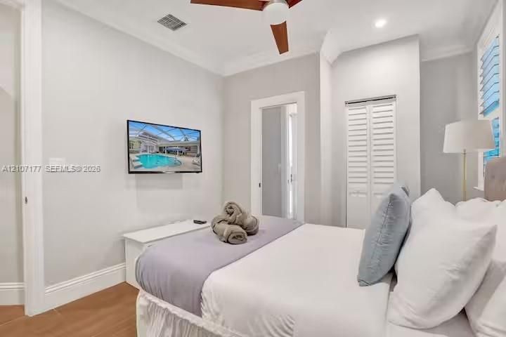 En Renta: $25,000 (8 camas, 6 baños, 4588 Pies cuadrados)