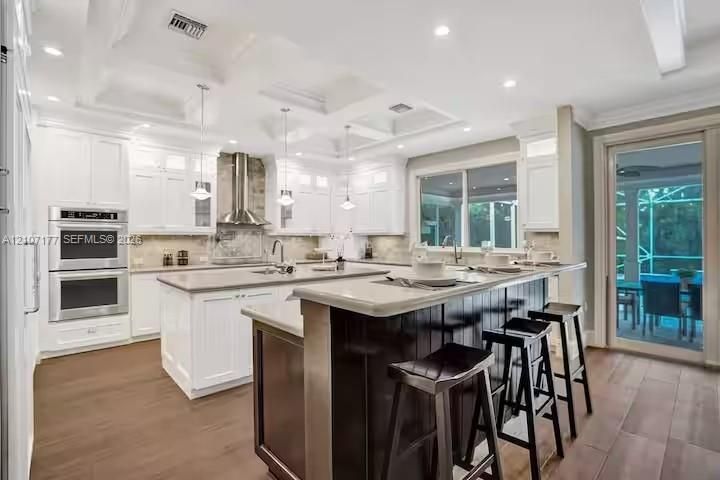 En Renta: $25,000 (8 camas, 6 baños, 4588 Pies cuadrados)