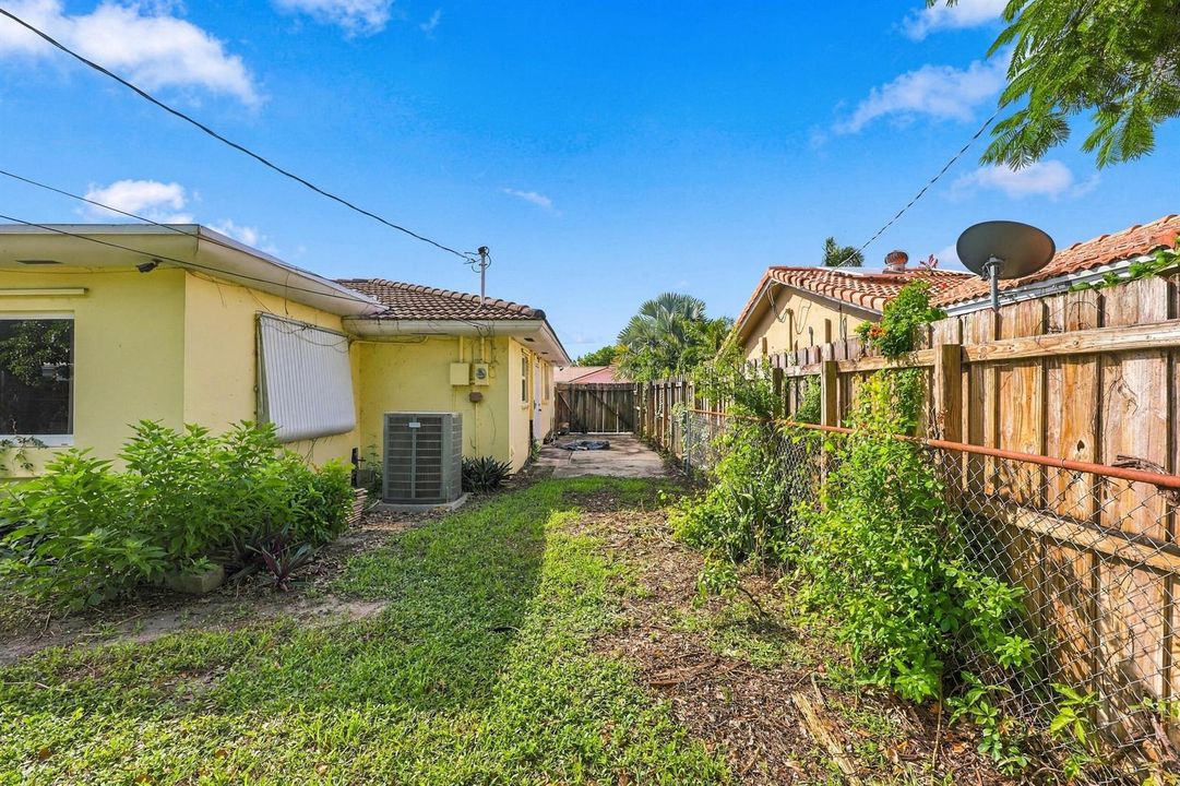Side yard