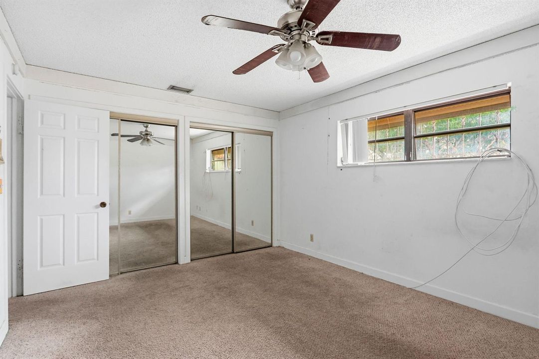 6850 Tiburon Dr