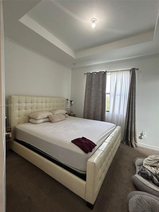 En Venta: $460,000 (3 camas, 3 baños, 1320 Pies cuadrados)