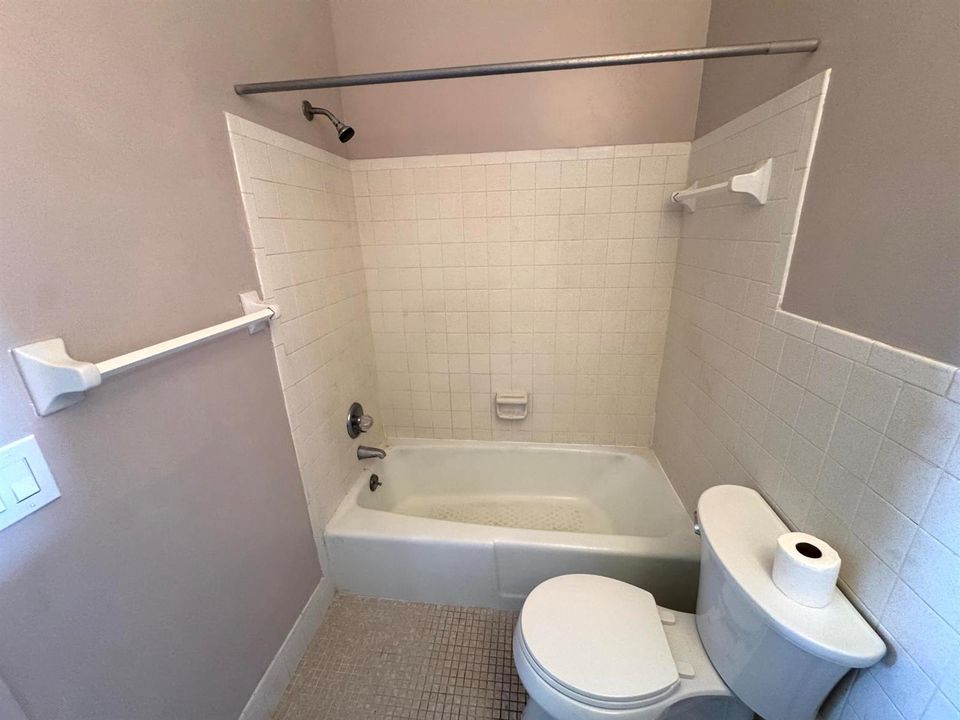 410 W Palm For Rent 18