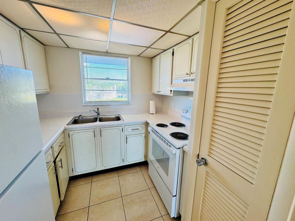 410 W Palm For Rent 14