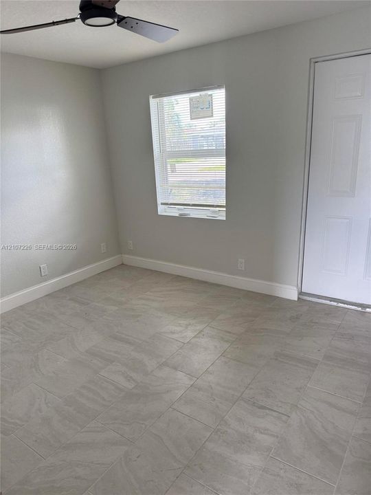 For Rent: $2,300 (2 beds, 1 baths, 2627 Square Feet)