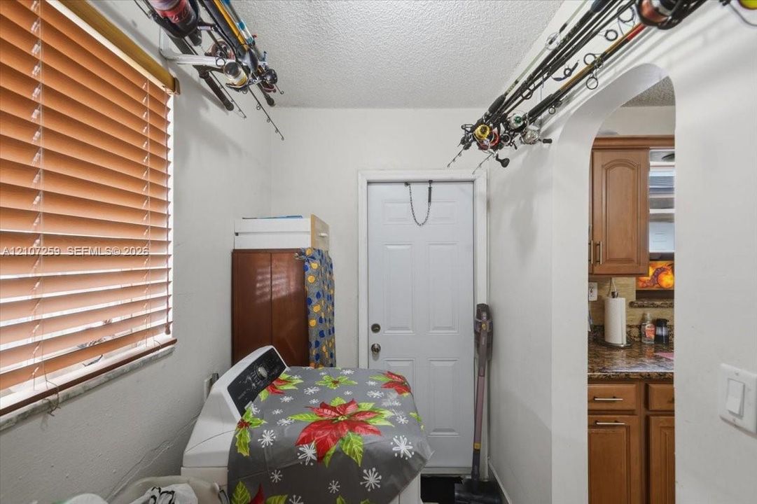 En Venta: $949,995 (0 camas, 0 baños, 2984 Pies cuadrados)