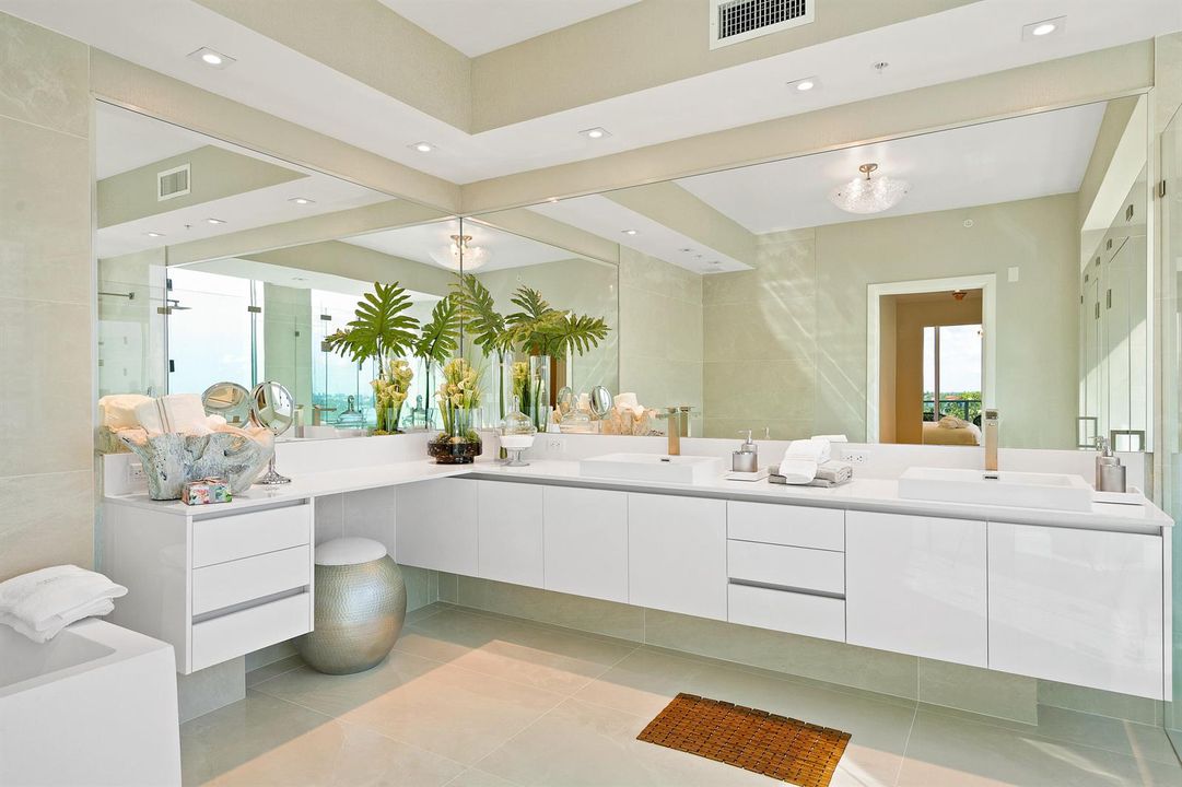 012-3100NOceanDr-RivieraBeach-FL-full