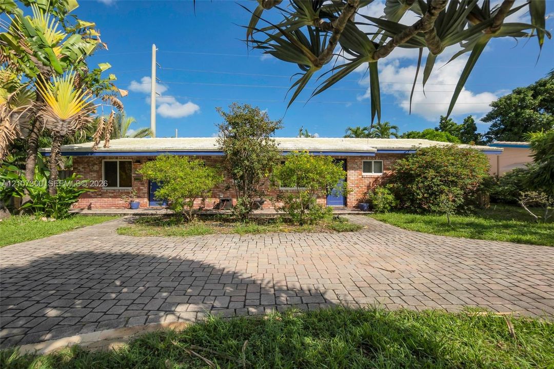 En Venta: $825,000 (0 camas, 0 baños, 1828 Pies cuadrados)