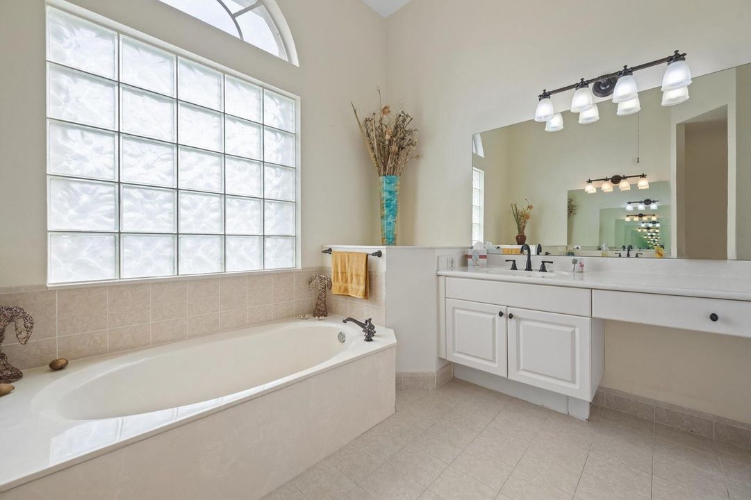 Soaking Tub