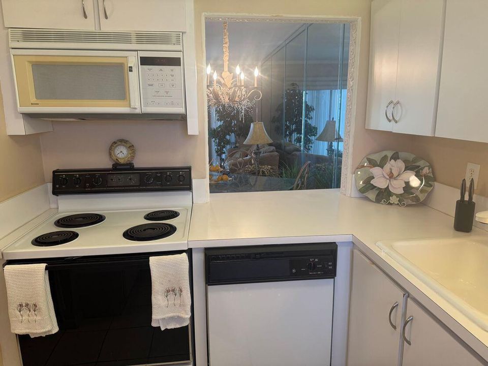 Kitchen 3