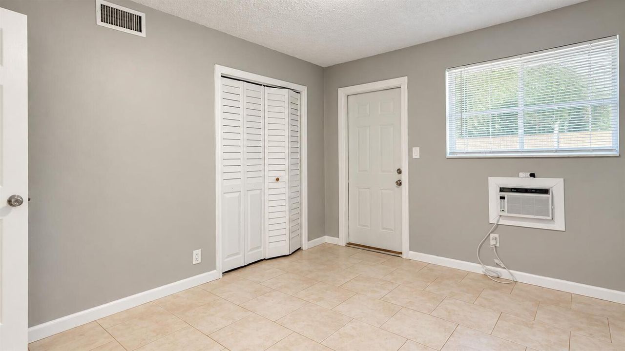 Bedroom #1 2