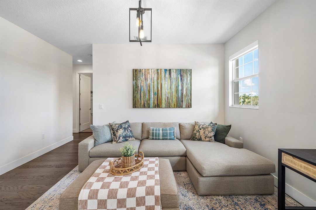 Upstairs Living Area