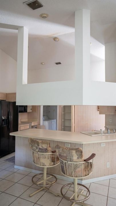 21 - Kitchen
