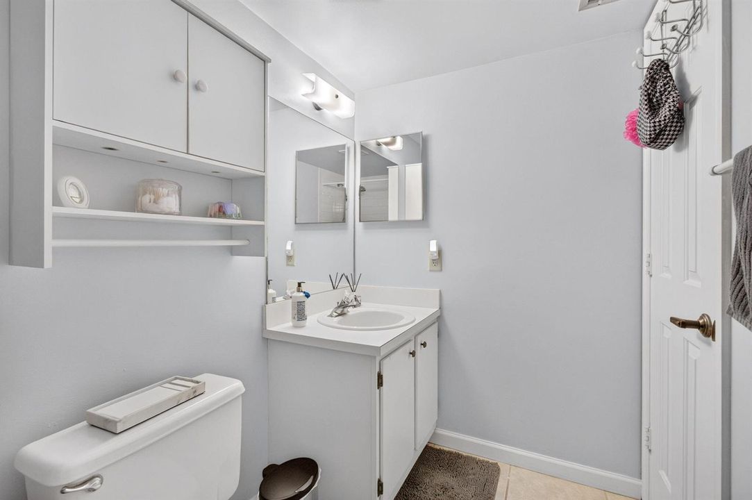 Guest Vanity