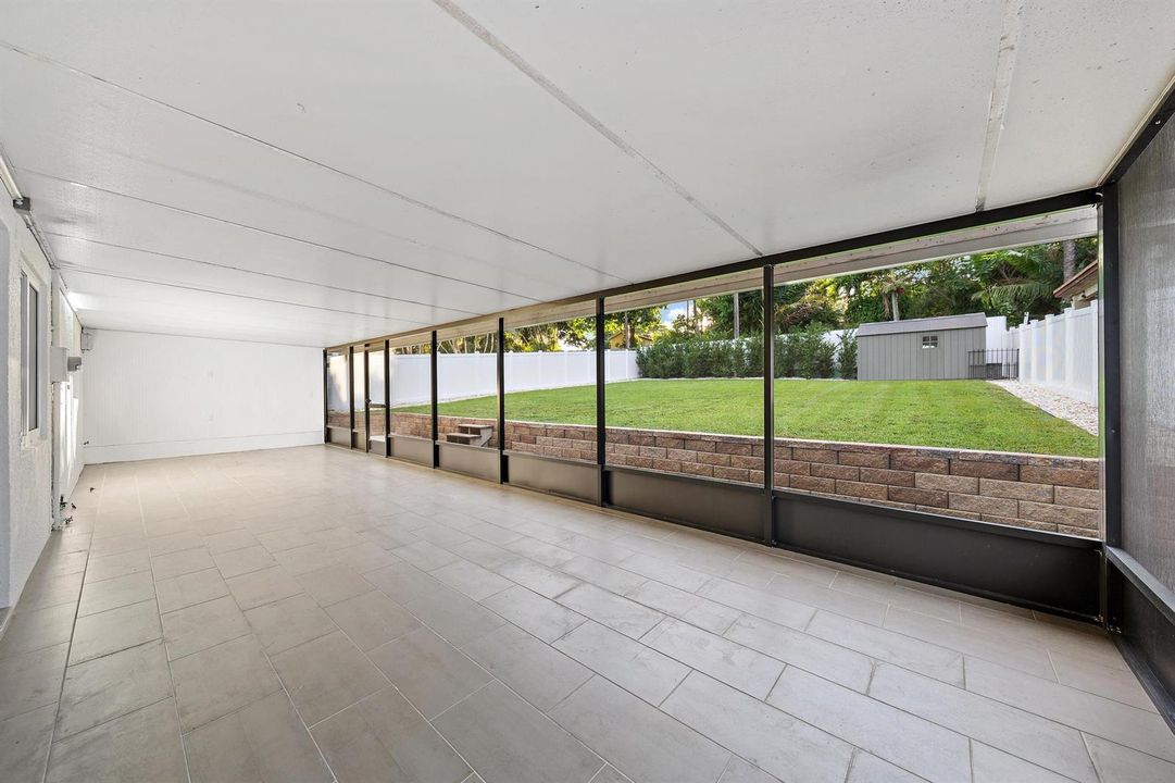 5521 Parker Ave-5