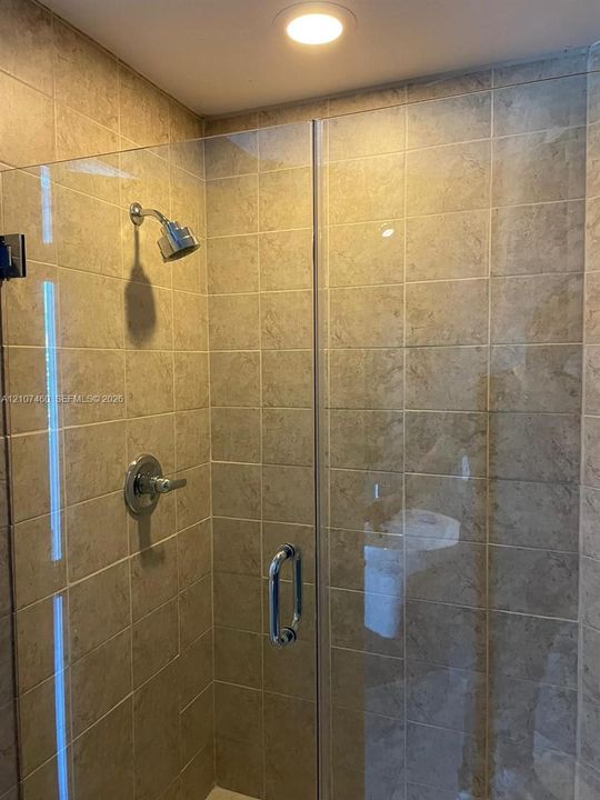 В аренду: $6,700 (3 спален, 3 ванн, 1386 Квадратных фут)