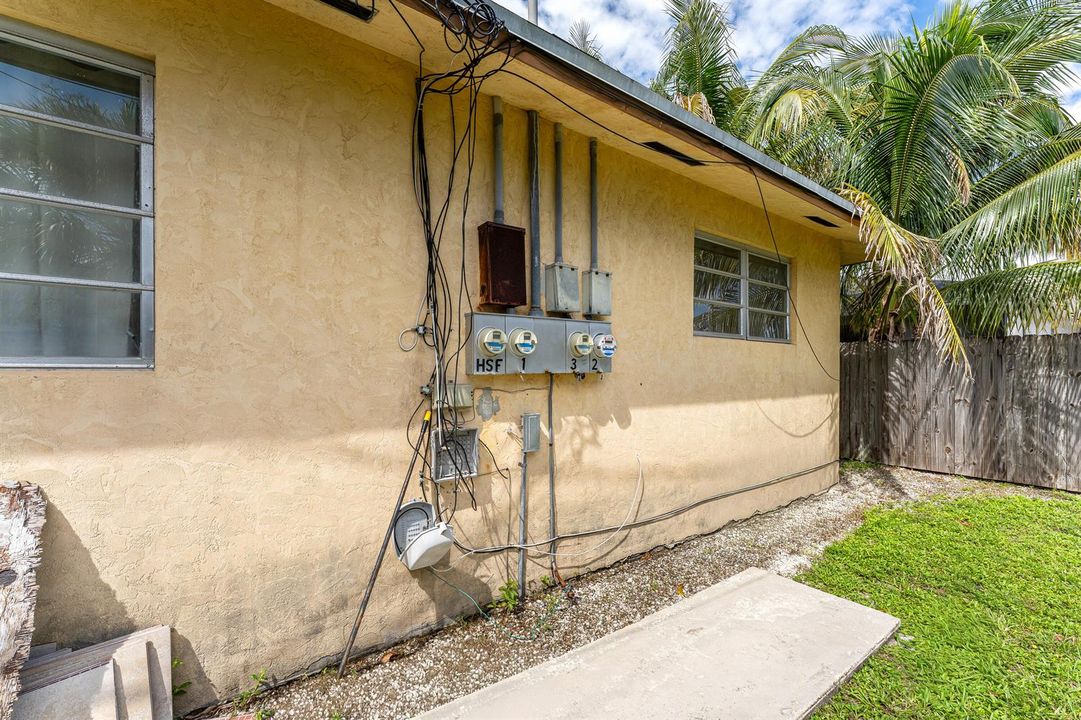 025-808SouthBroadway-Lantana-FL-33462-FU