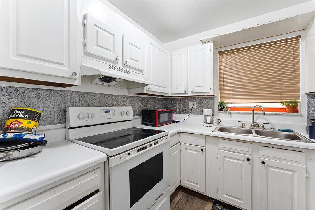 022-804SouthBroadway-Lantana-FL-33462-FU