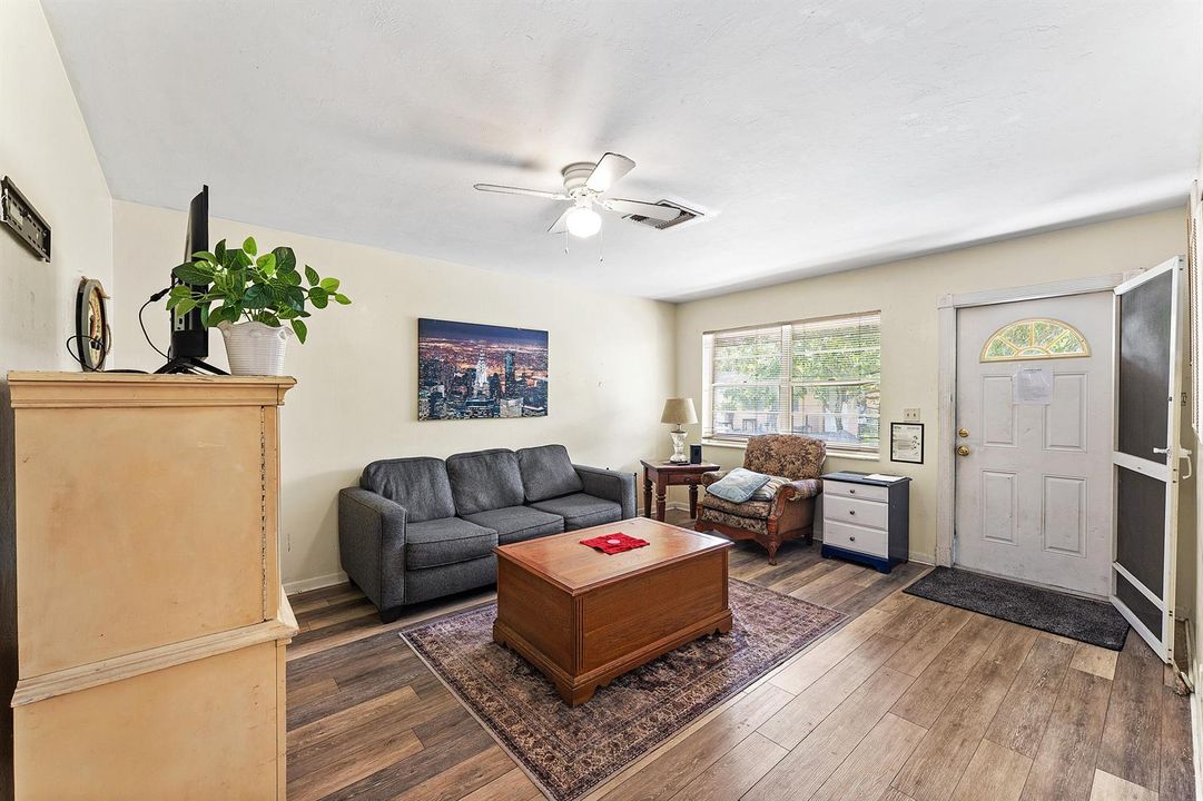 010-804SouthBroadway-Lantana-FL-33462-FU