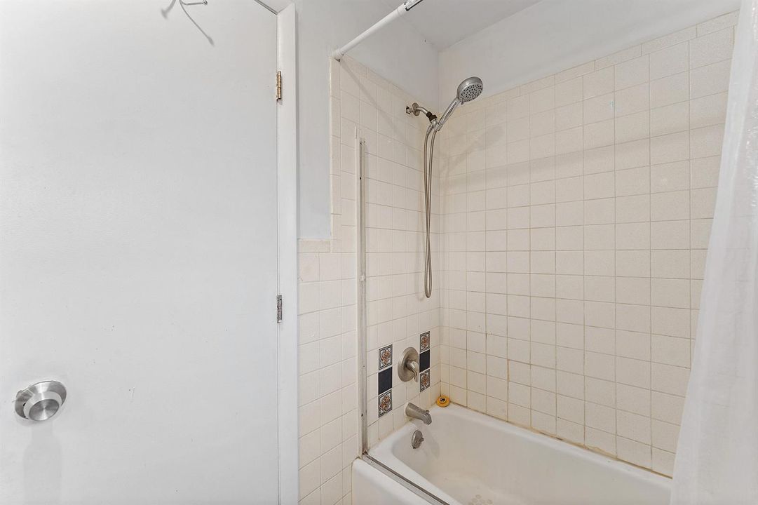 027-804SouthBroadway-Lantana-FL-33462-FU