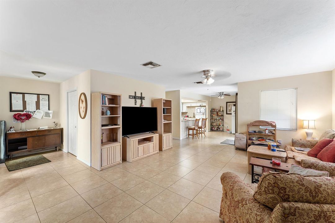 005-804SouthBroadway-Lantana-FL-33462-FU