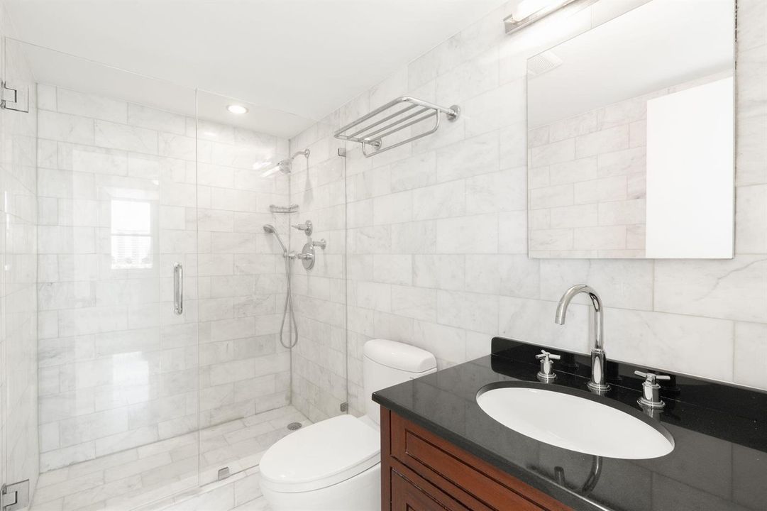 11-web-or-mls-3015 N Ocean Blvd 5F Fort