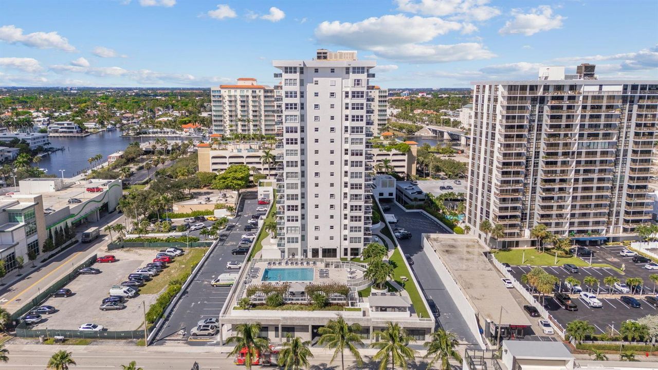 35-web-or-mls-3015 N Ocean Blvd 5F Fort