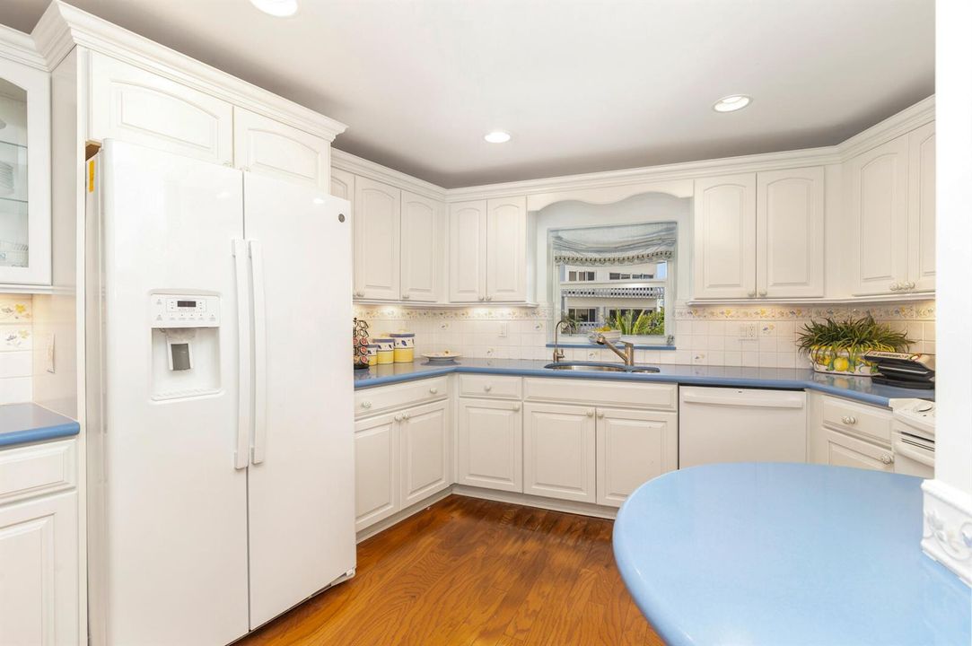 100 Royal Palm Way 4-A