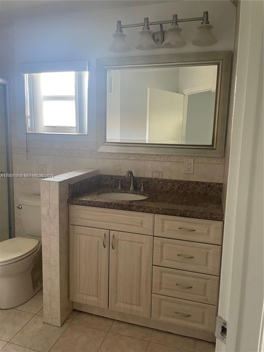 В аренду: $2,675 (2 спален, 2 ванн, 1120 Квадратных фут)